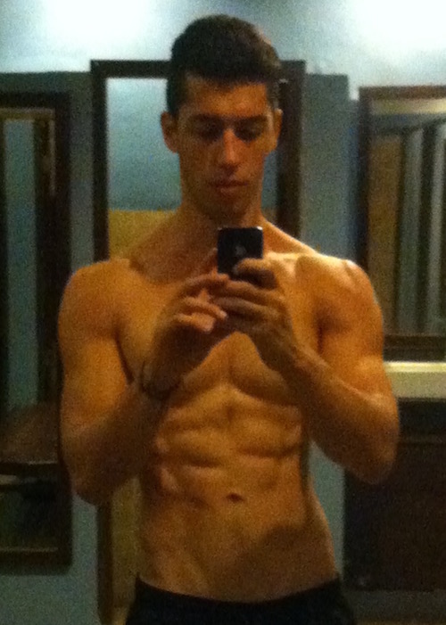 How to get lean and lose fat to look like this